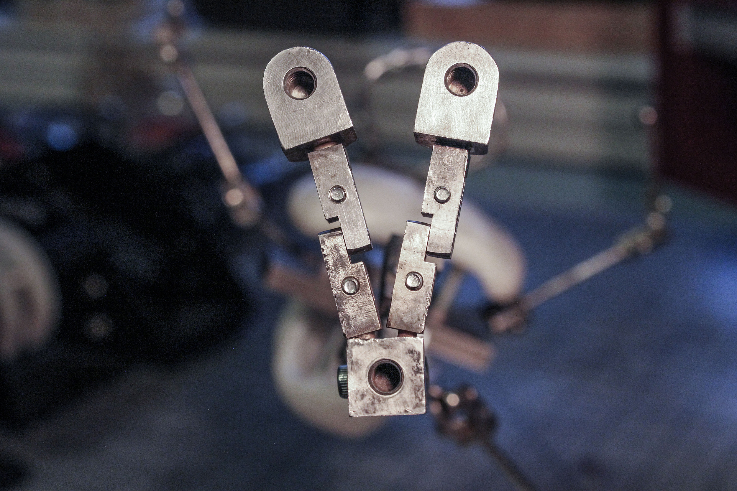 Tie-downs in toes and heel