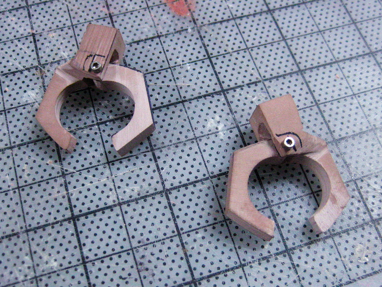 Renshape robot claws in progress